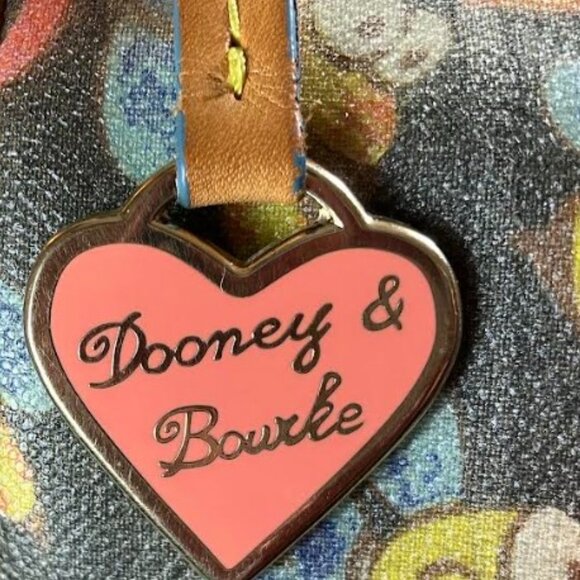 Dooney and Bourke Bumble Bee Barrel Bag Vintage Shoulder Bag Highly Sought EUC - Picture 8 of 11